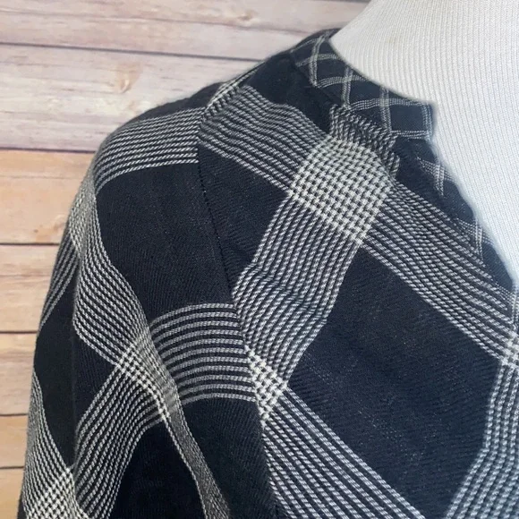 🎈Sale🎈Madewell Top Size Medium - Picture 3 of 9